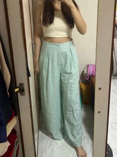 (Category: ) located in . Submitted by sangrialover (Listing ID 1275805286, Image 1). Description: .