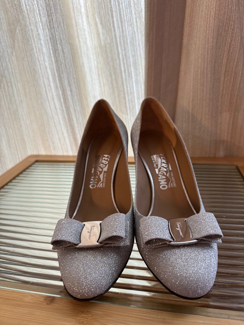 Ferragamo vara glitter deals