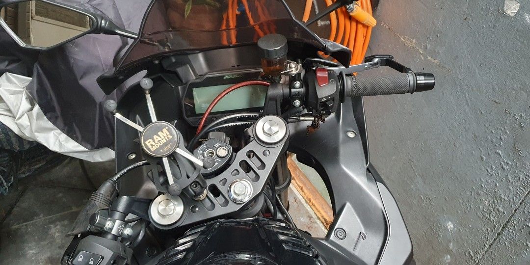 Yzf r15 b1c1 deals