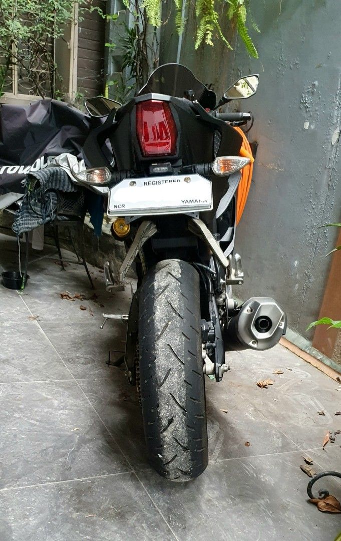 Yzf r15 b1c1 top