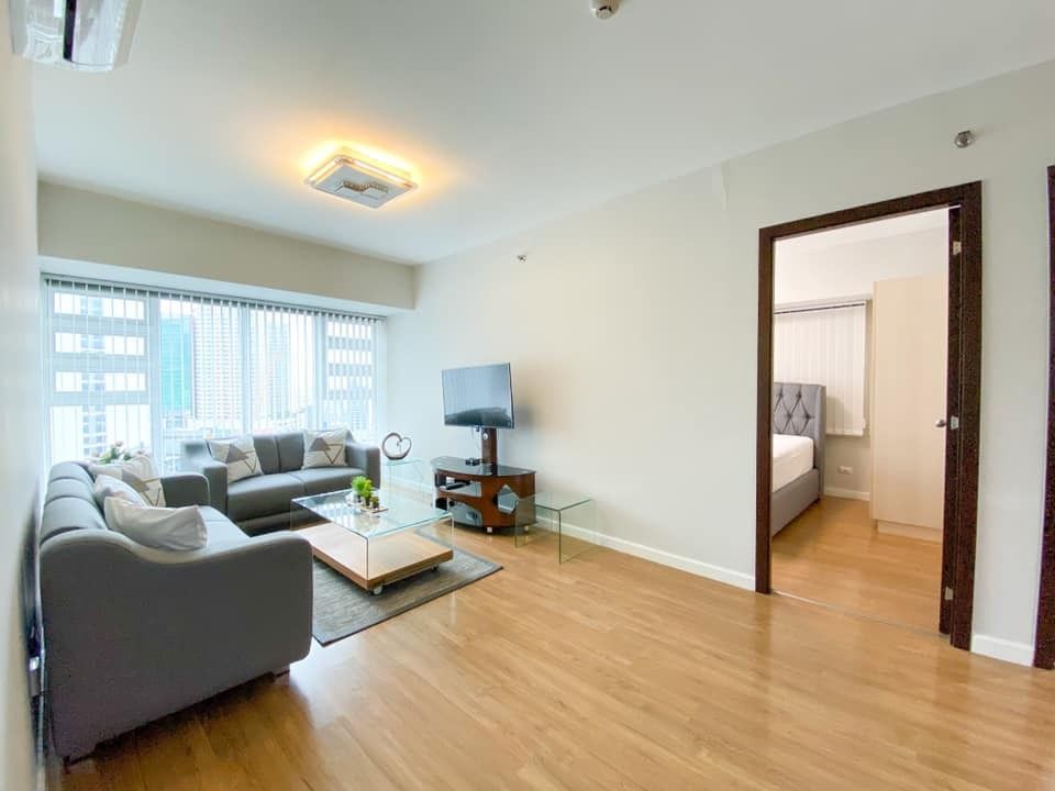 2Bedroom in Kroma Tower Legaspi Makati Condo for Rent Property ID