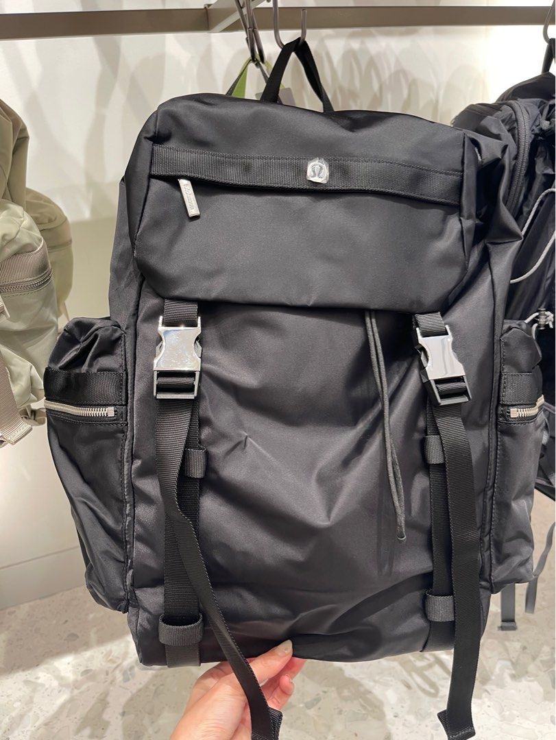 🇦🇺 Lululemon Wunderlust Backpack 25L, Men's Fashion, Bags