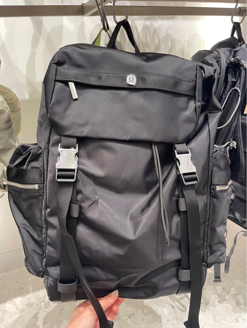 🇦🇺 Lululemon Wunderlust Backpack 25L, Men's Fashion, Bags