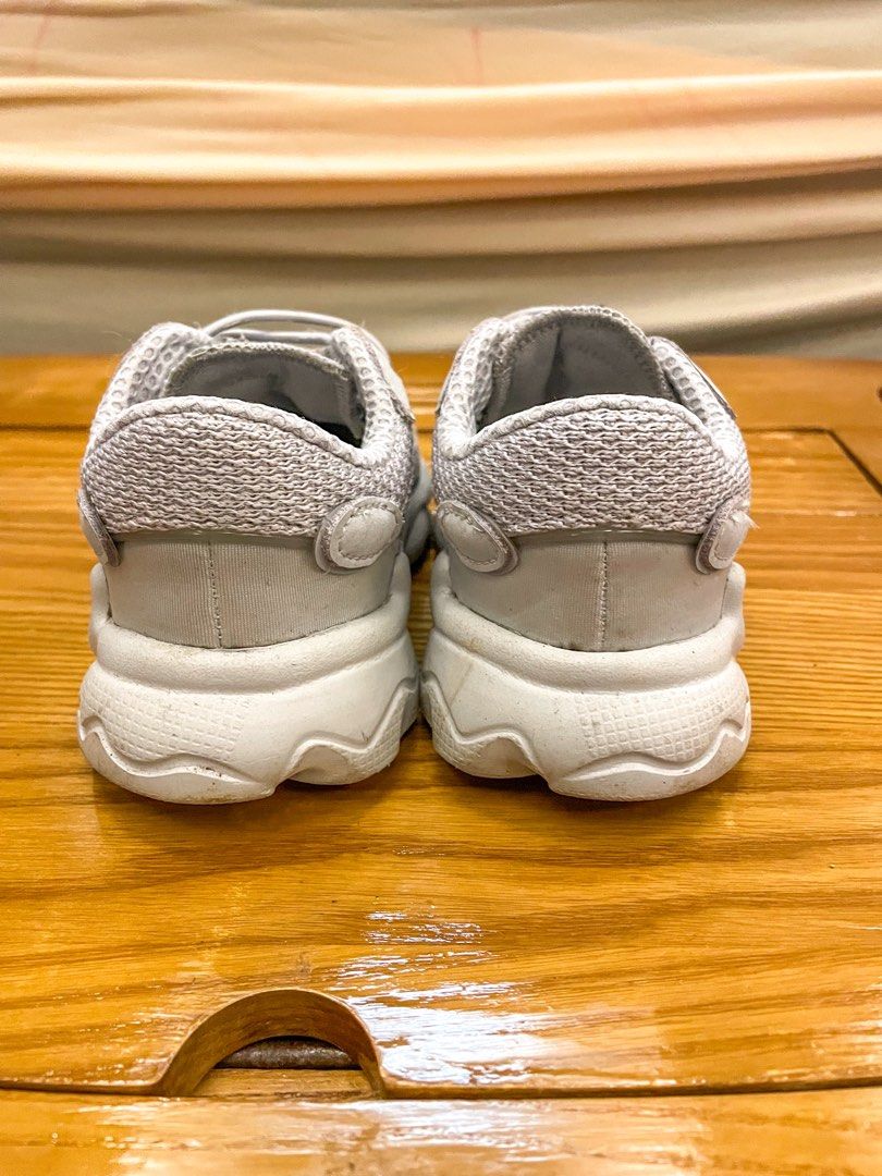 Ozweego fake sale