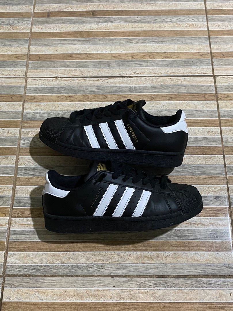 Adidas superstar, Men's Fashion, Footwear, Sneakers on Carousell