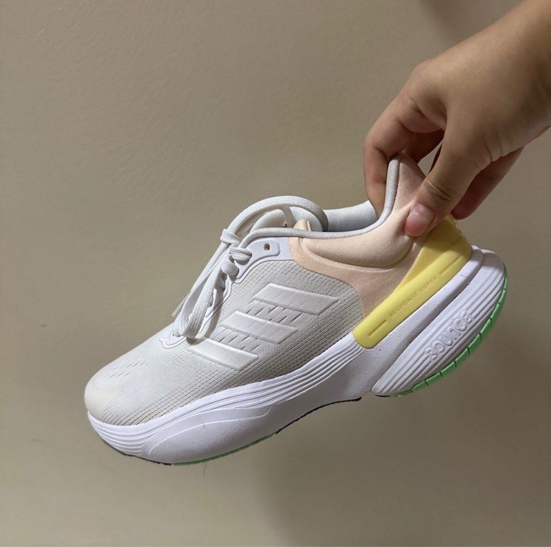 Womens sports shoes clearance