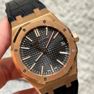 (Category: ) located in . Submitted by magento_watch (Listing ID 1278261477, Image 1). Description: .