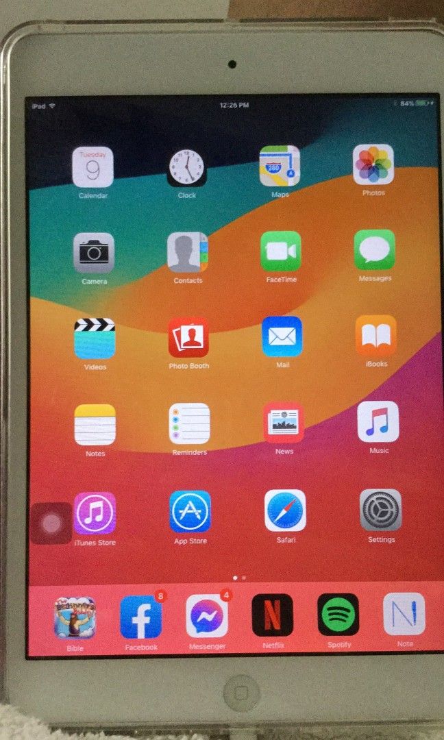 Apple Original iPad Mini Silver-White Wifi 16gb (Category: iPad) located in Cavite. Submitted by jmy826 (Listing ID 1278105359, Image 2). Description: Apple iPad For Kids Original iPad Mini Silver White 16gb Internal, Wifi Apple A5 Dual Core 9.7-inch LED Backlit Display Clear Screen ₱1,900.00 2ndhand, konting dents lang. May kasama na Apple charging cable almost new. Assistive touch o onscreen home button ang gamit kasi hindi na po nagana ang hom