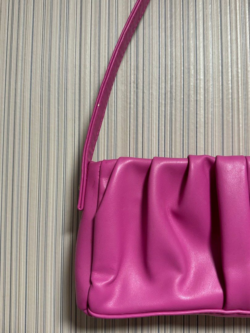 Pink ruched shoulder 2025 bag