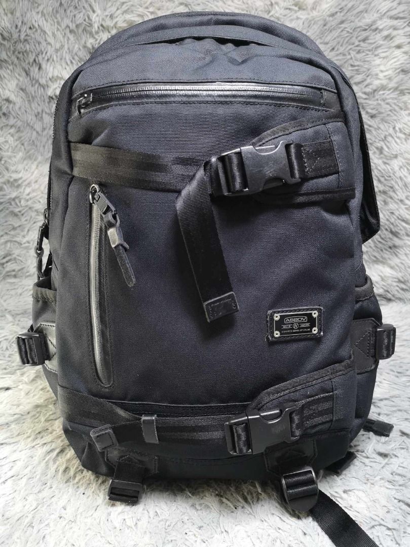 Assov Black Zipper Closure Backpack Men s Fashion Bags Backpacks on Carousell