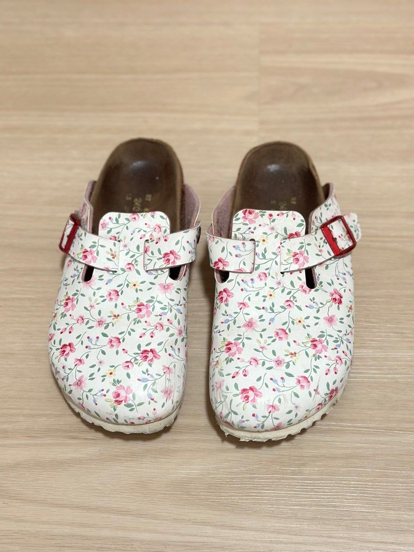 White discount floral birkenstock