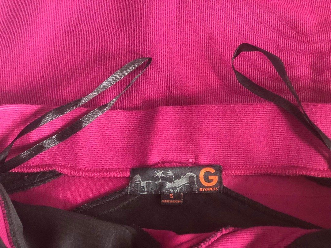 AUTHENTIC GUESS EVENING DRESS TUBE #2024declutter (Category: Evening dresses & gowns) located in Batangas. Submitted by helpme_declutter (Listing ID 1278146022, Image 3). Description: Bust 34cm Length 69cm No flaws .