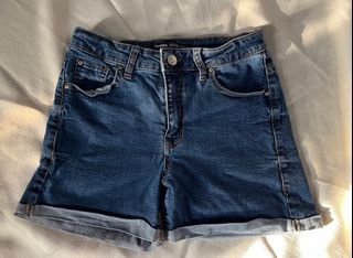 (Category: ) located in . Submitted by nglcst (Listing ID 1278226086, Image 1). Description: .
