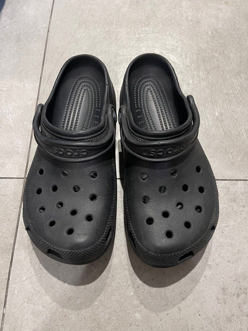 Black mens best sale crocs size 11