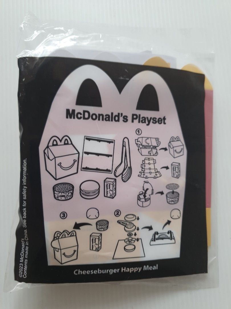 Brand New. McDonald s Happy Meal Playset Cheeseburger Happy Meal