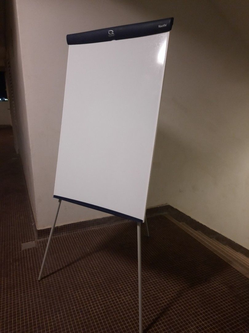 Branded Flip Chart Easel Quartet Nautile, Everything Else on Carousell