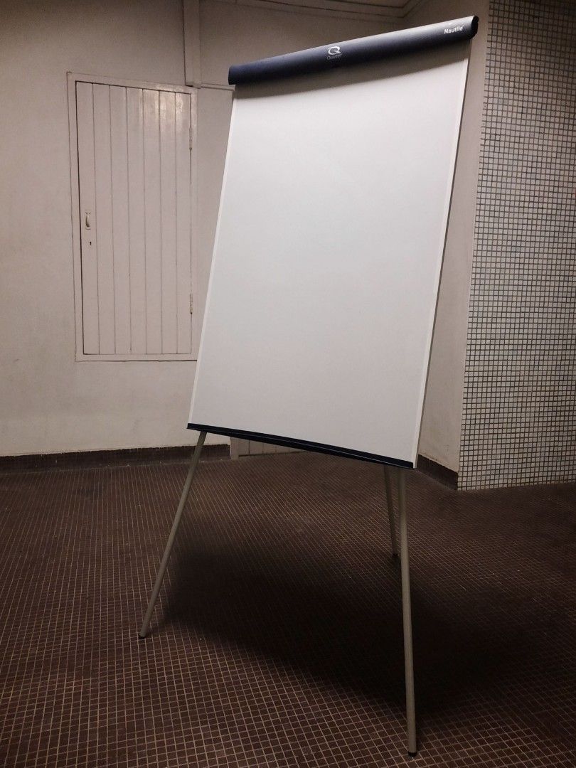 Branded Flip Chart Easel Quartet Nautile, Everything Else on Carousell