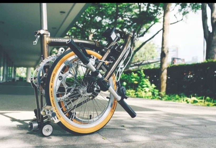 Brompton M2, Sports Equipment, Bicycles & Parts, Bicycles on Carousell