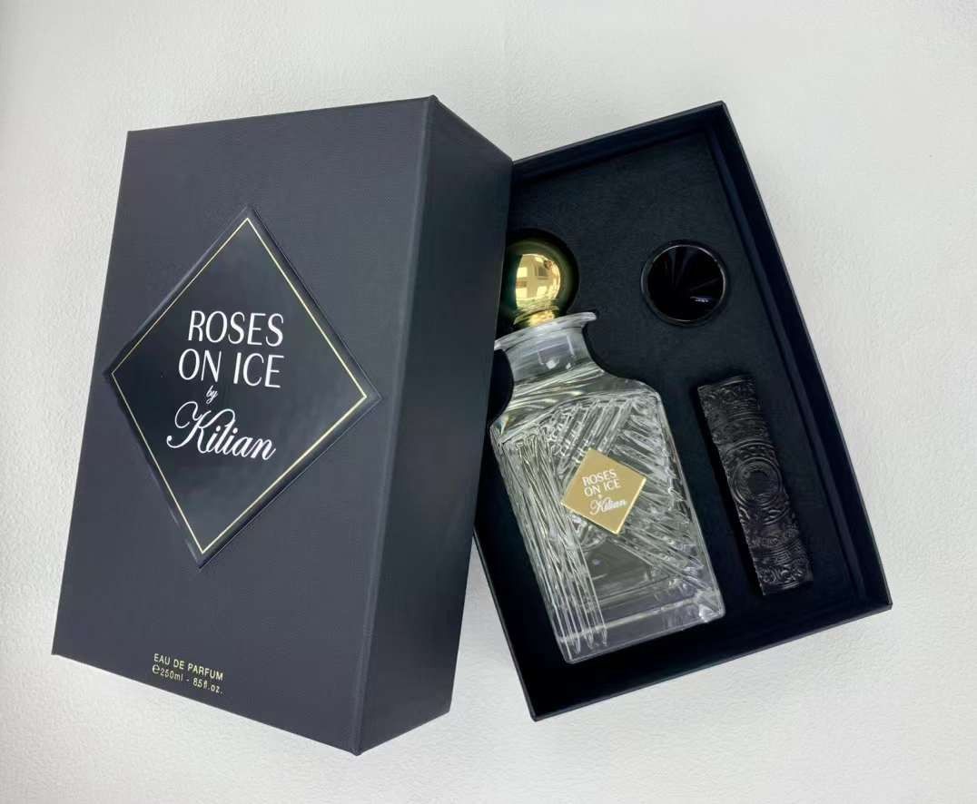 中古】Kilian ROSES ON ICE 香水 50ml（🇫🇷by Kilian Roses on