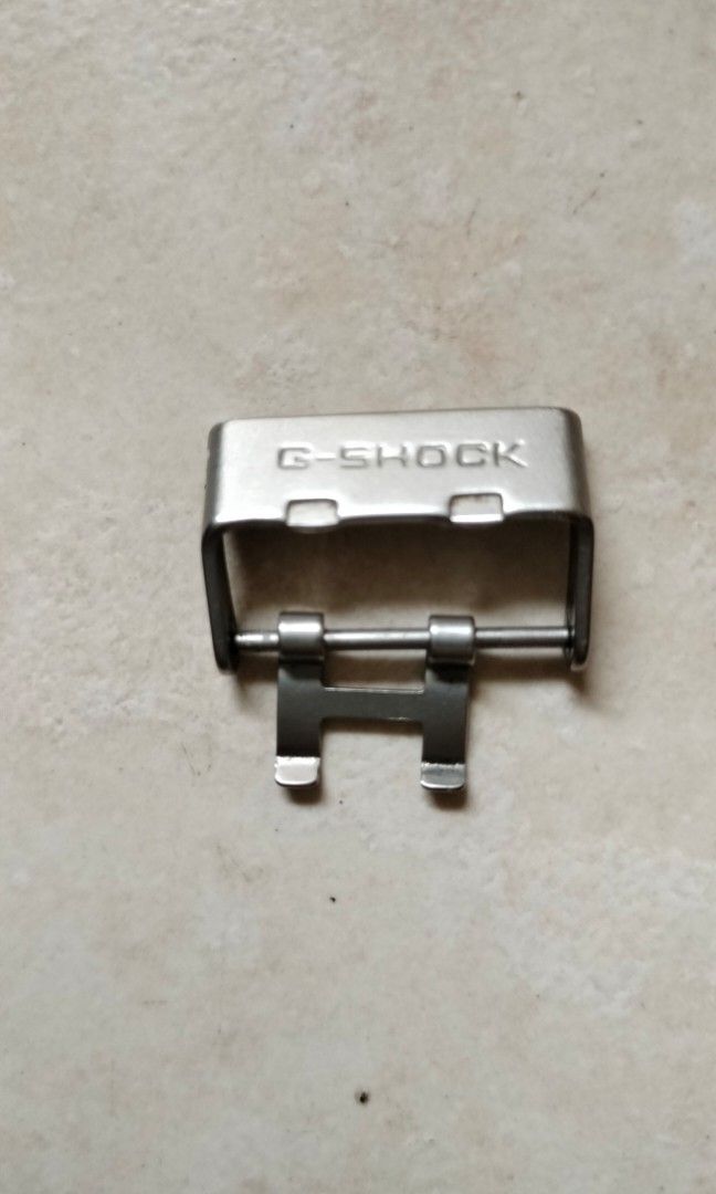 Buckle g shock clearance