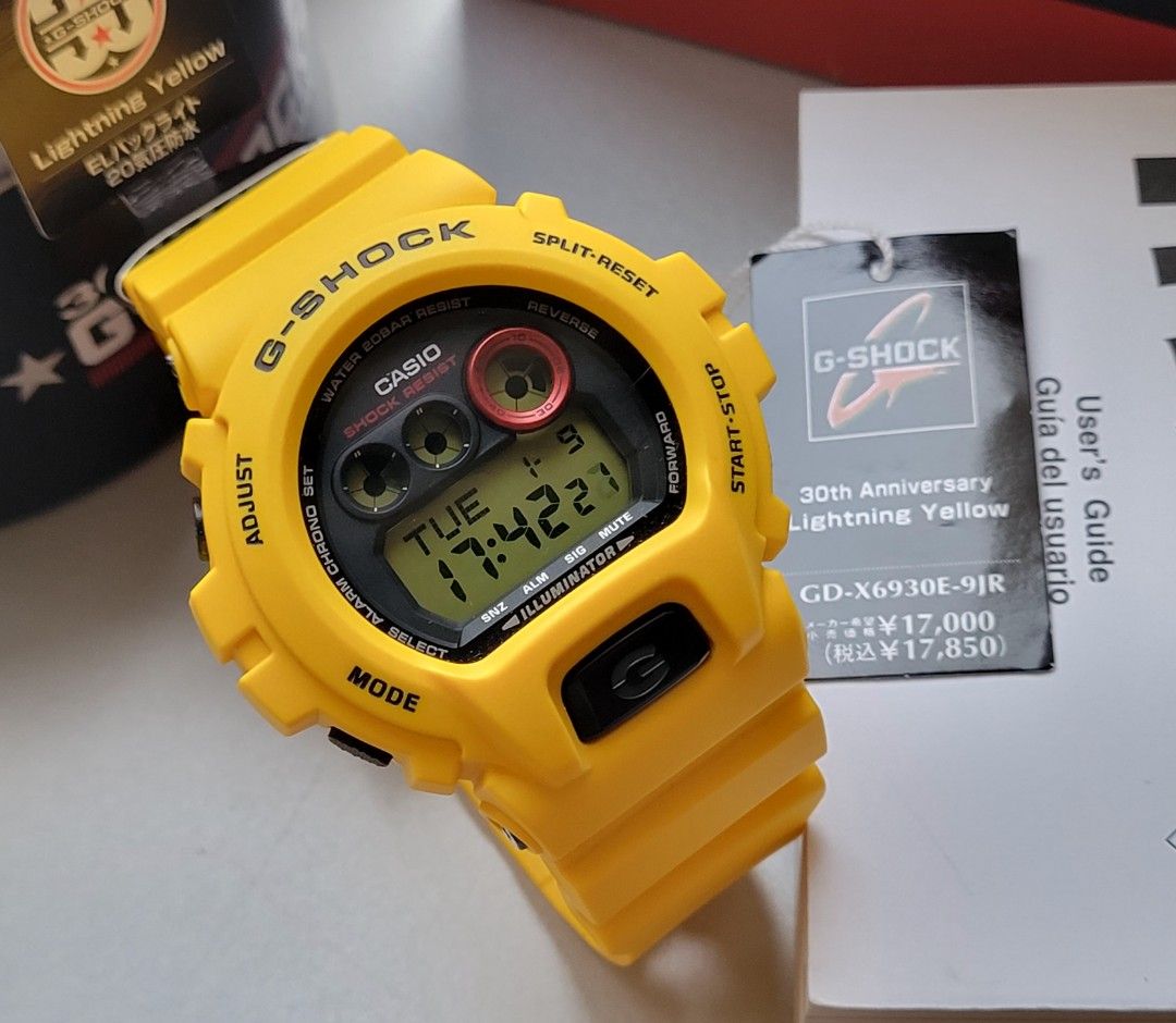 極美品 G-SHOCK GD-X6930E 30周年限定 づらい ライトニングイエロー