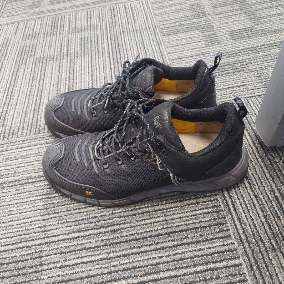 CAT safety shoes ergo