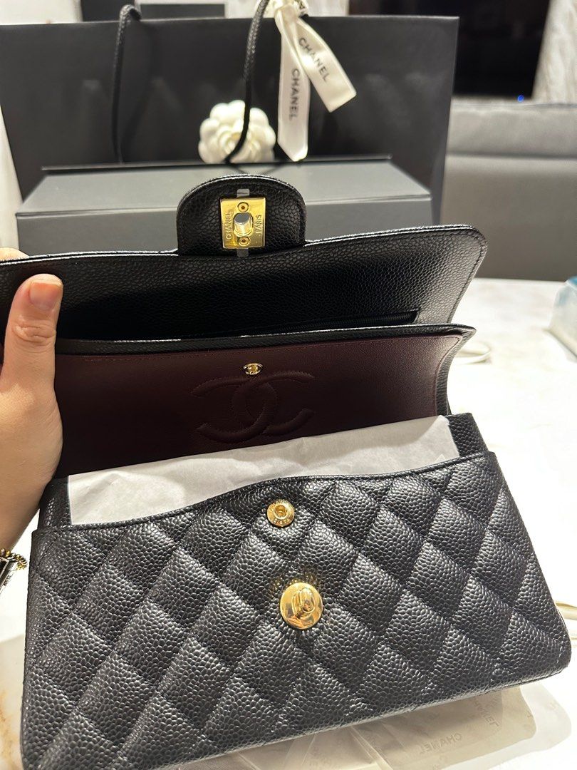 chanel purse classic