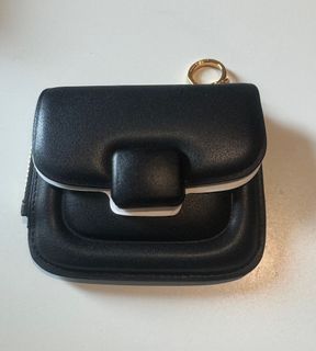 （分類：）位於 。 由 filai 提交（商品編號 1278128422，圖片 1）。簡介： 。