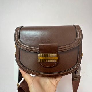 （分類：）位於 。 由 jasaptang 提交（商品編號 1278101418，圖片 1）。簡介： 。