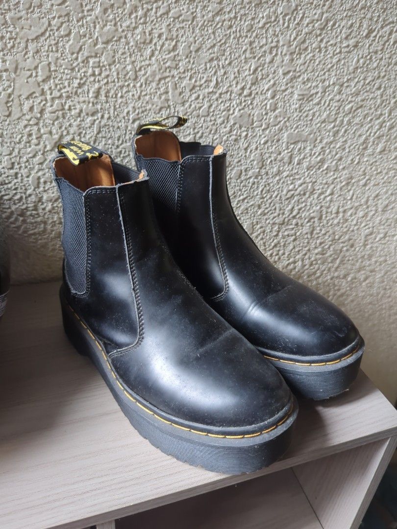 Size 1 outlet chelsea boots