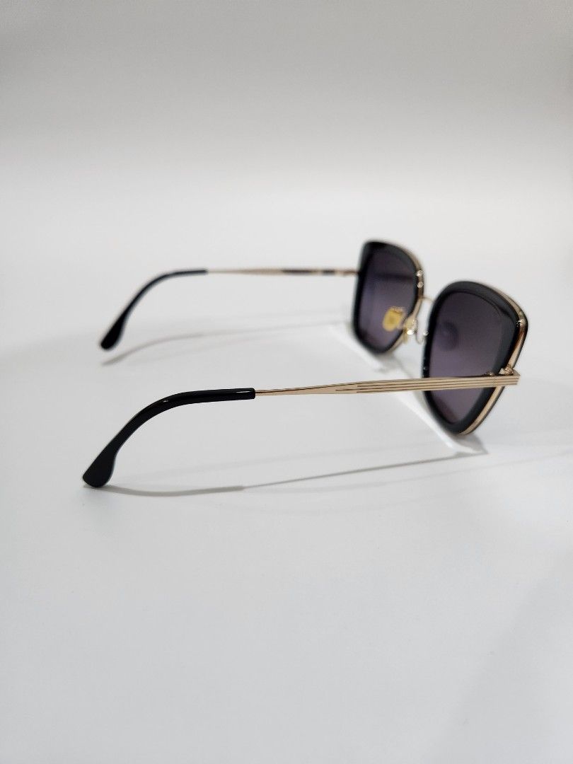 CNY SALE Maui Jim Violet Lake Sunglasses Unisex