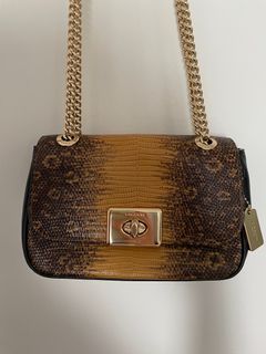 (Category: ) located in . Submitted by thriftxshop (Listing ID 1278182065, Image 1). Description: .