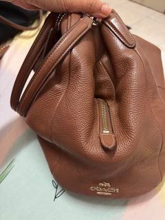 (Category: ) located in . Submitted by deeclothing_co (Listing ID 1278235925, Image 1). Description: .