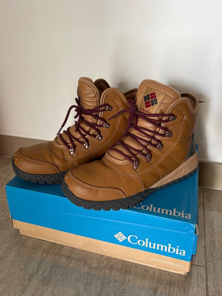 Men's columbia snow on sale boots