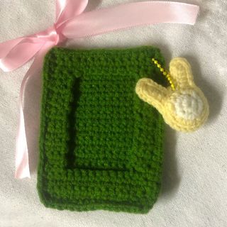 crocheted photocard holder
