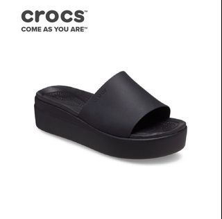 CROCS | Brooklyn Slide in Black