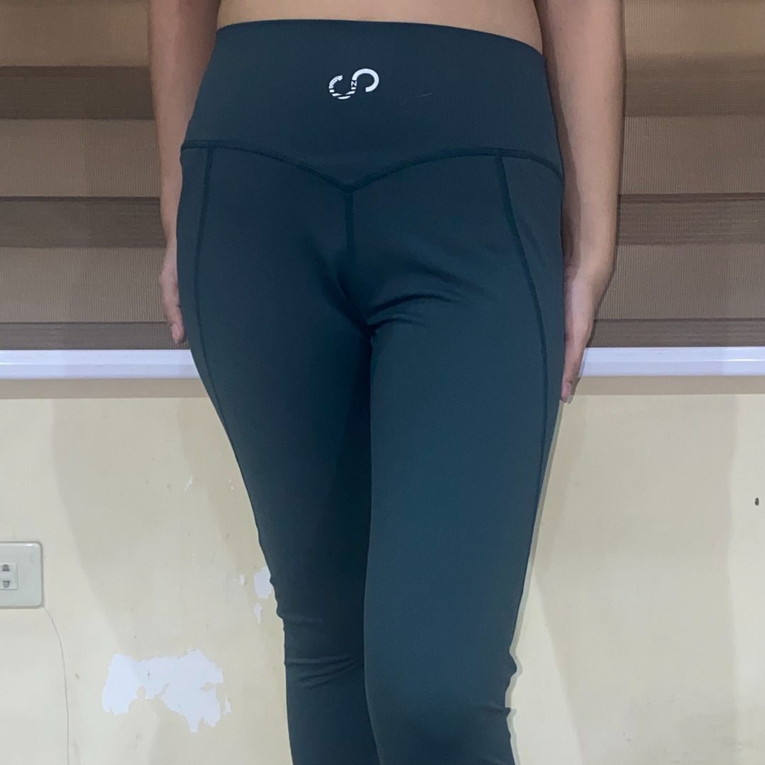 Spyder Active Leggings, Women's Fashion, Activewear on Carousell