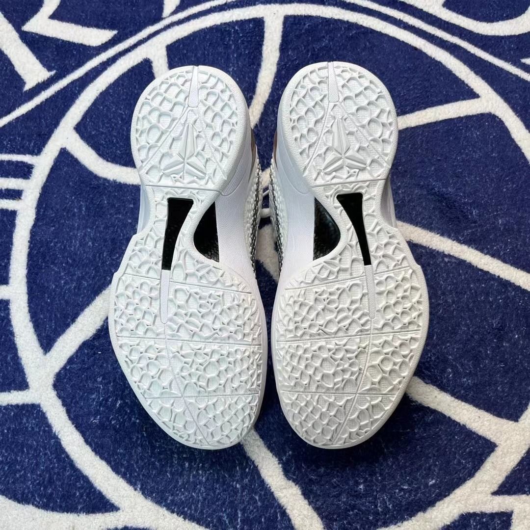 Kobe clearance silver shoes