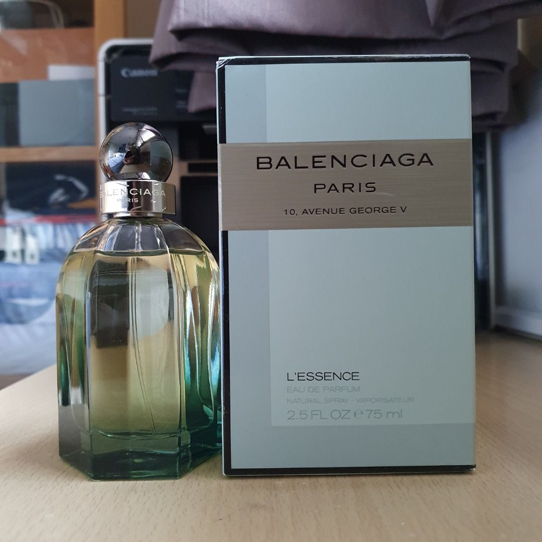 Essence de balenciaga deals