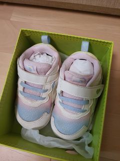 （分類：）位於 。 由 crystalucky3 提交（商品編號 1278100282，圖片 1）。簡介： 。