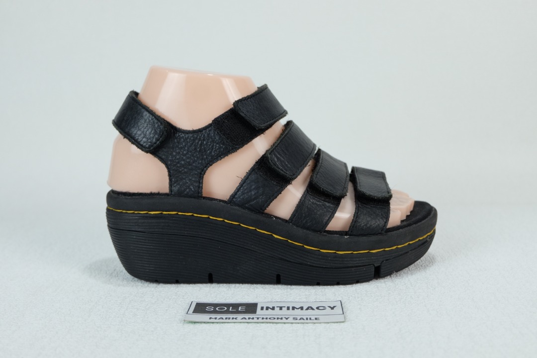 Dr martens hot sale verity sandals