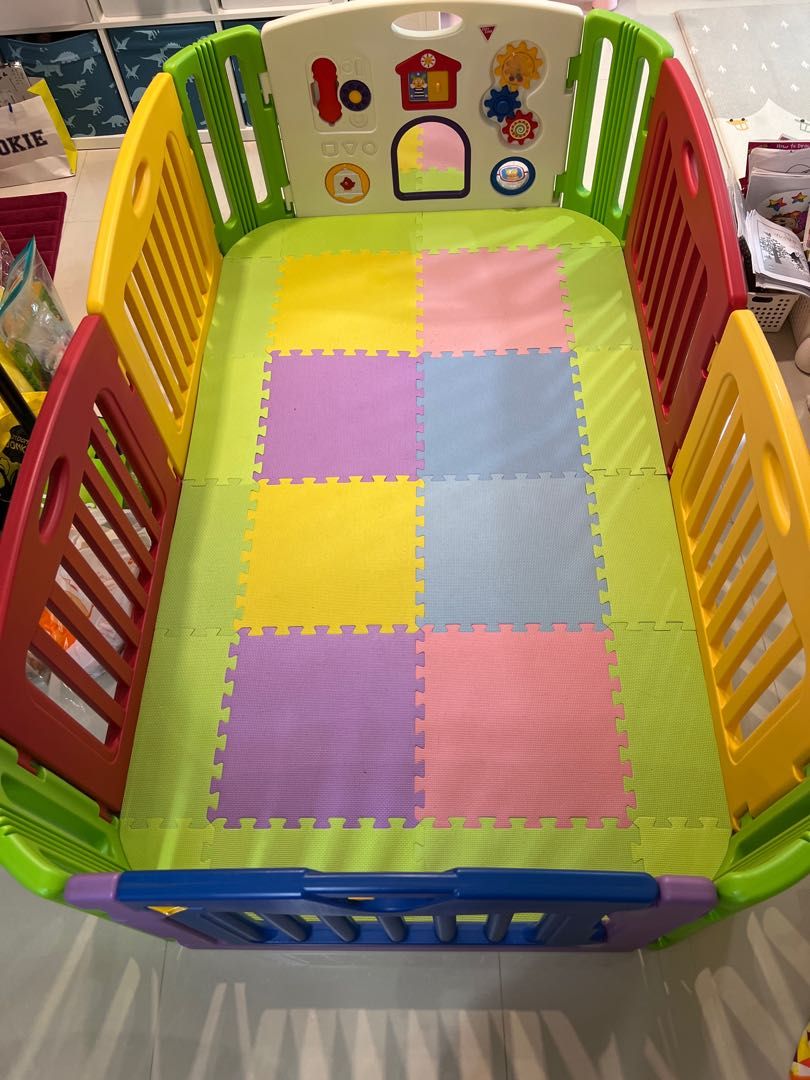 Extra large Play yard with mat, Babies & Kids, Infant Playtime on Carousell