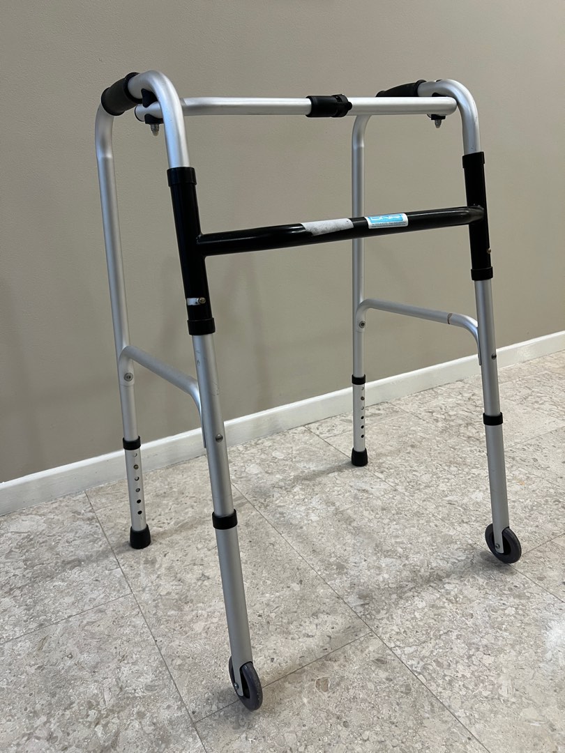 Foldable walking frame, Health & Nutrition, Assistive & Rehabilatory ...