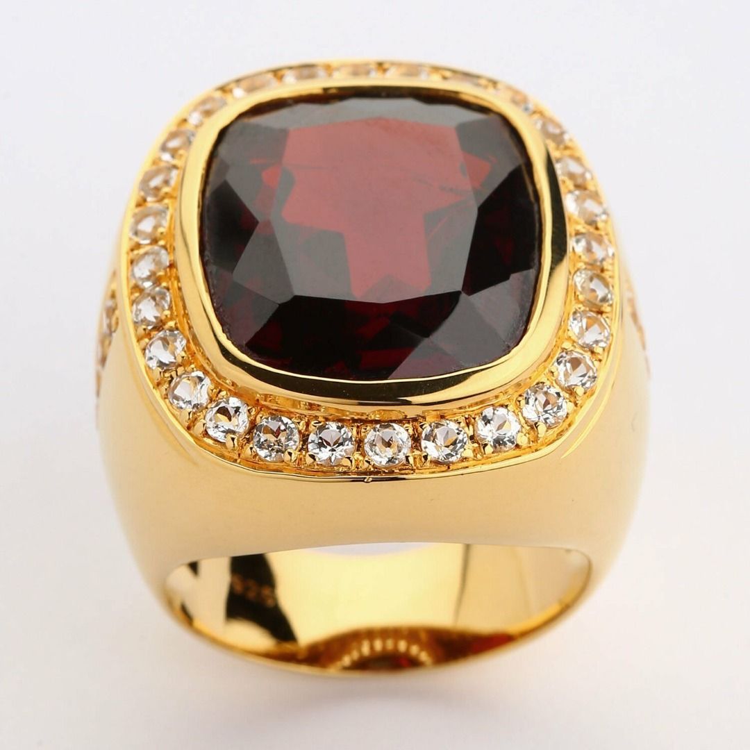 Mens gold garnet ring shop