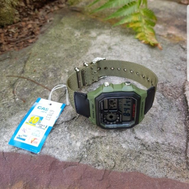 Casio royale nato top