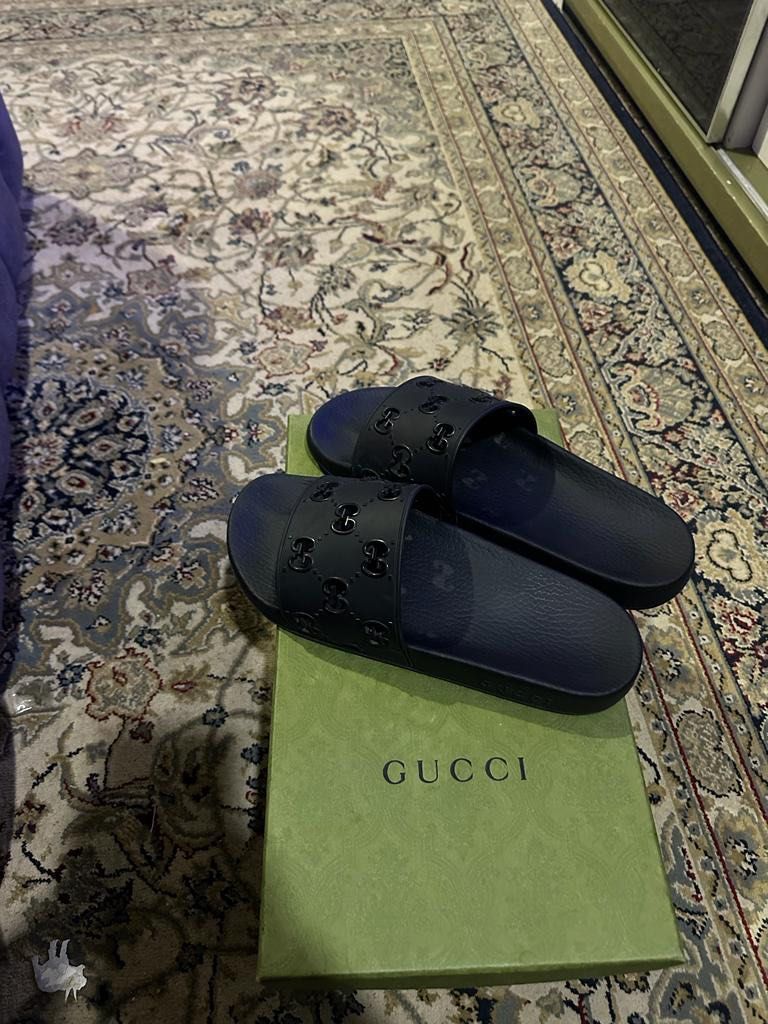 GUCCI SLIDES PRELOVED