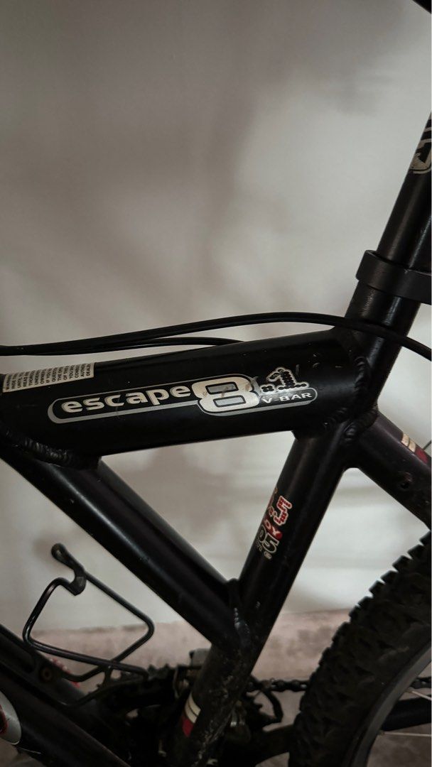 Haro Escape 8.1 Mountain Bike 24 speed Sports Equipment Bicycles
