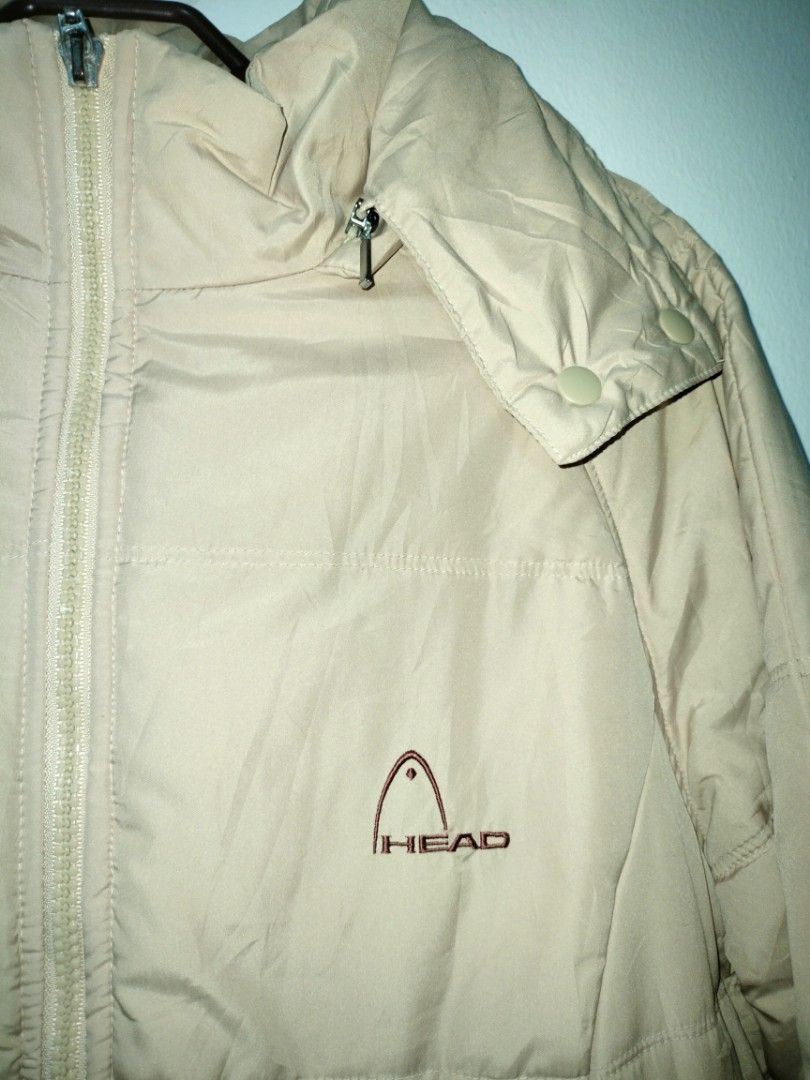 Head Puffer (Category: Coats, Jackets and Outerwear) located in Kuala Lipis. Submitted by numbguy (Listing ID 1278157621, Image 2). Description: Mahal Offerr.