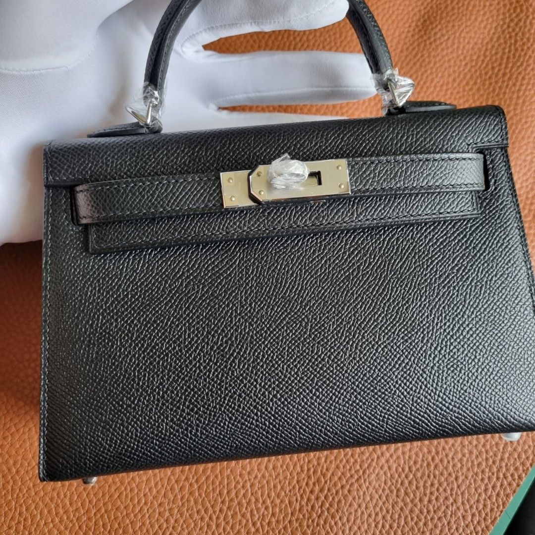 Black mini kelly 2025 bag