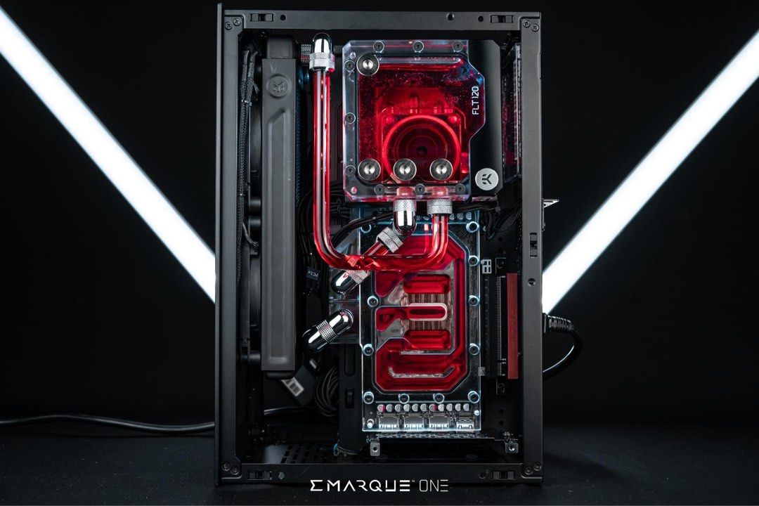 Itx water hotsell cooled build